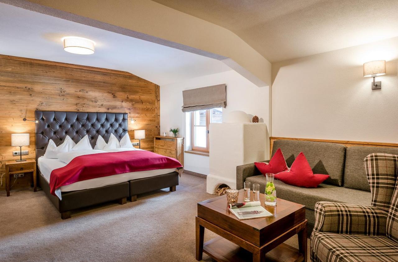 Hotel Gridlon Pettneu am Arlberg Exterior photo