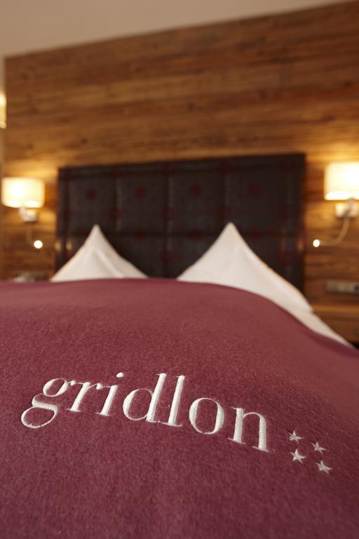Hotel Gridlon Pettneu am Arlberg Exterior photo