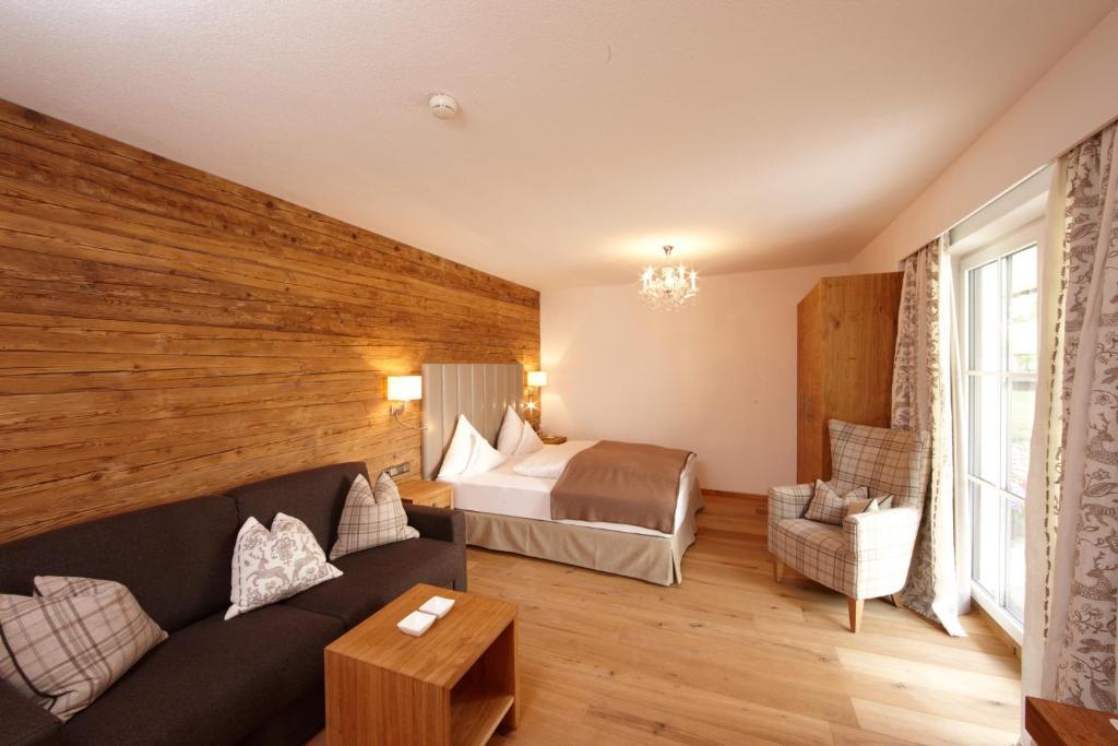 Hotel Gridlon Pettneu am Arlberg Room photo